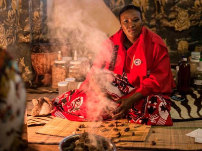 UPGINTON 📍+27733128248 ☠ Welkom Traditional healer ✜